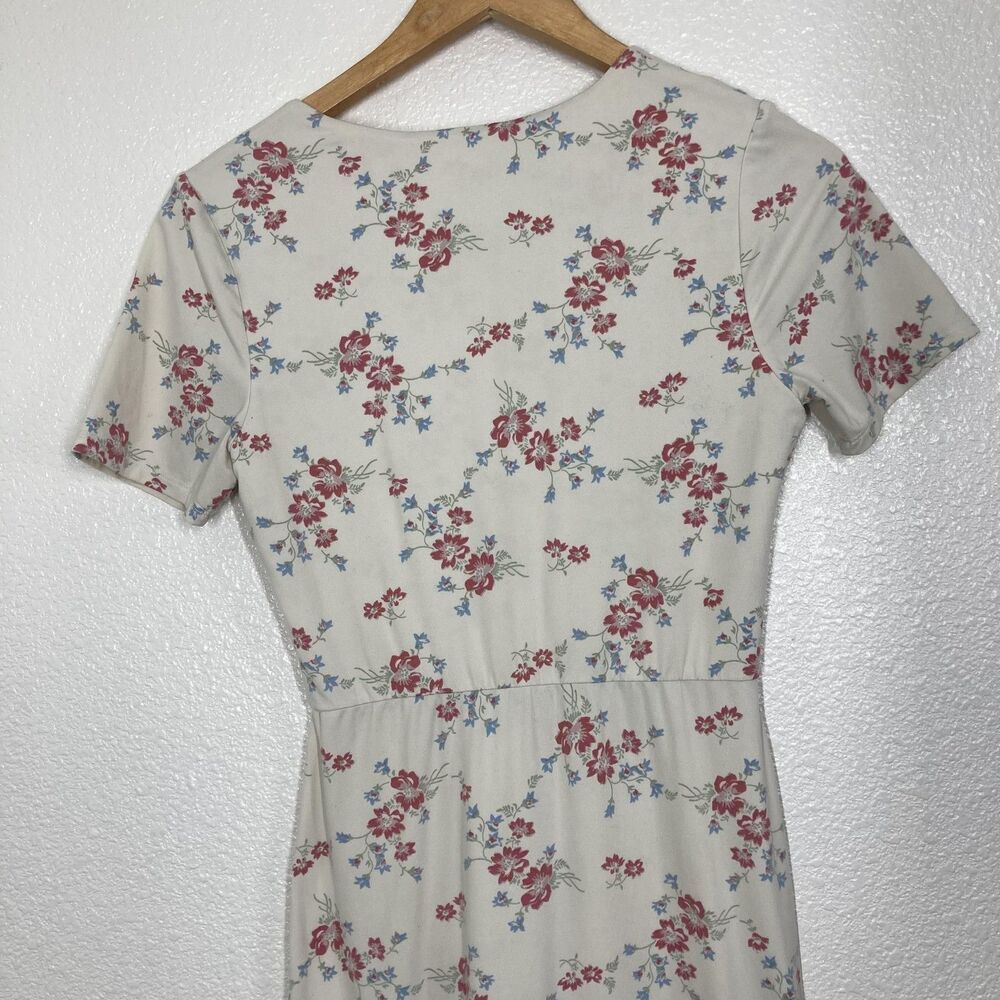 WAYF Cotagge Core Dress Womens XS Cream Floral Maxi Short Sleeve V Neck Stretch - Picture 11 of 15